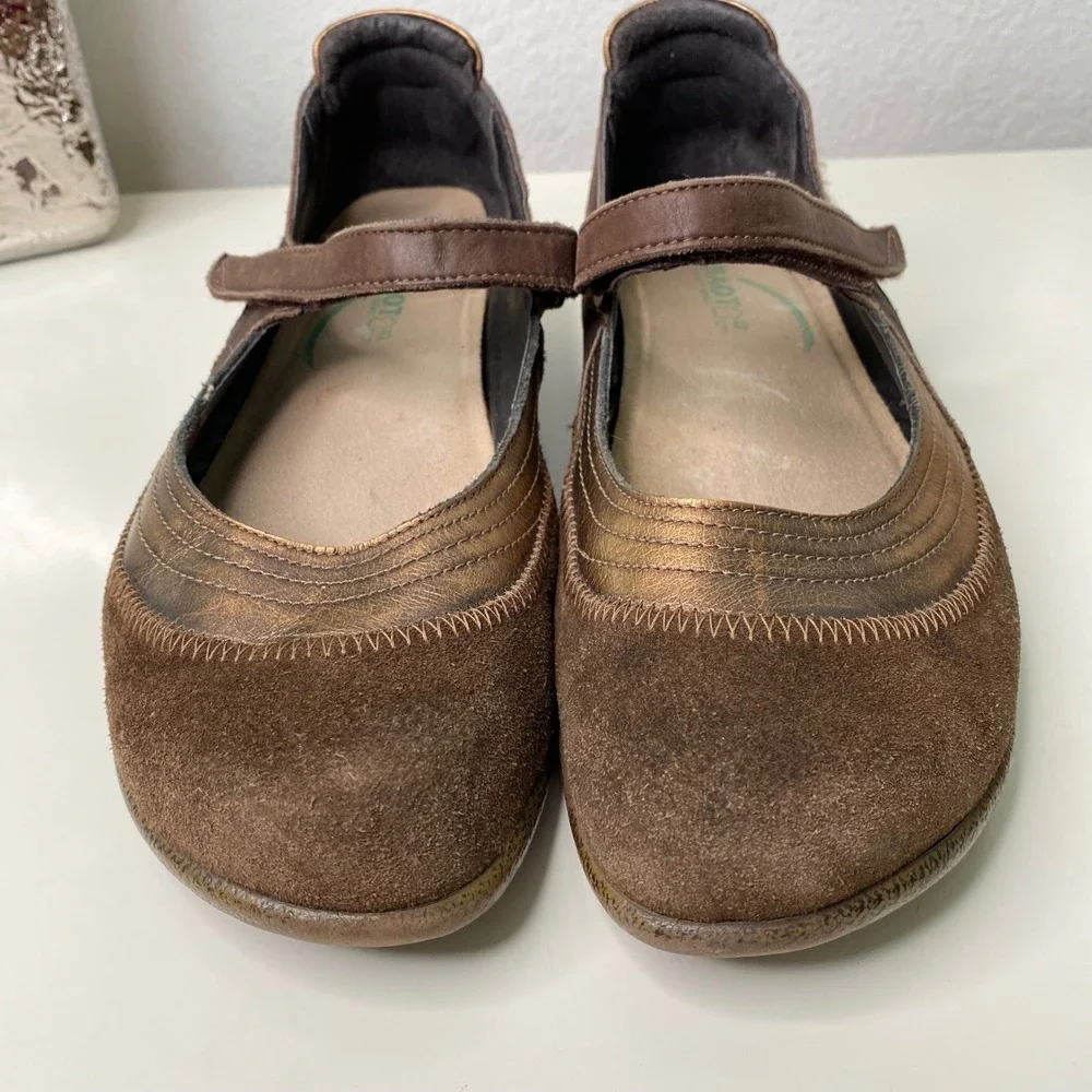 Naot Kirei Mary Jane Shoes Brown Suede Bronze Metallic Leather Strap EU 42 US 11